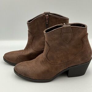 Rampage Booties Size 6 Brown Ankle Booties 2” Heel